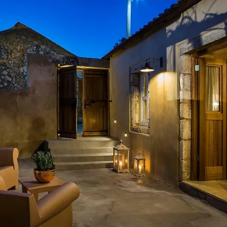 Villa Daniela - Saint Nikolas Retreat Faraklata