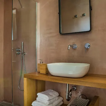 Daniela - Saint Nikolas Retreat