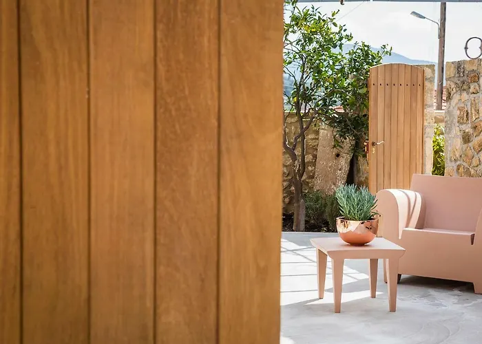 Daniela - Saint Nikolas Retreat Faraklata